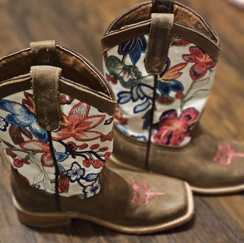 Veretta girls  cowboy boots